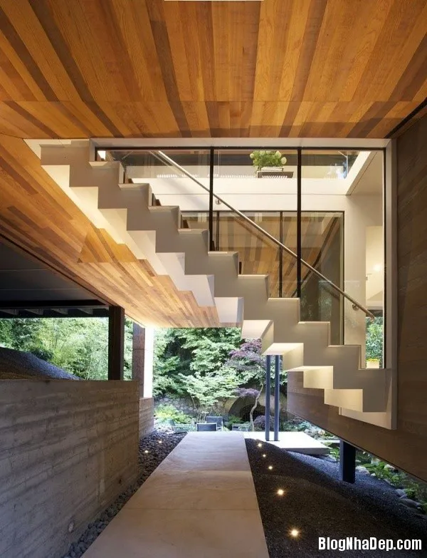 Ngôi nhà gỗ sang trọng & ấn tượng nằm tại vùng Vancouver, Canada