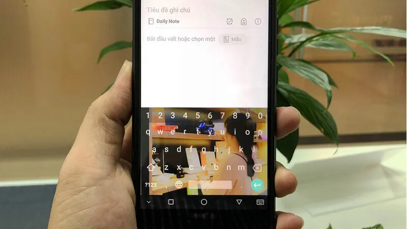 Bật mí cách thay đổi bàn phím điện thoại Android và iPhone cực dễ