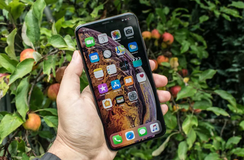 Đánh giá chi tiết iPhone XS Max like new còn đáng để dùng trong năm 2024?