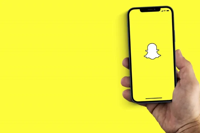 Hướng dẫn chi tiết cách lưu ảnh Snapchat về máy iPhone, Android đơn giản