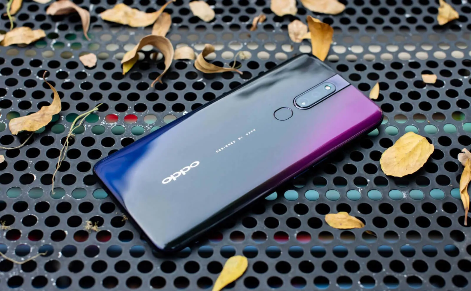 Tiết lộ cách khắc phục điện thoại Oppo bị nhiễu màn hình hiệu quả